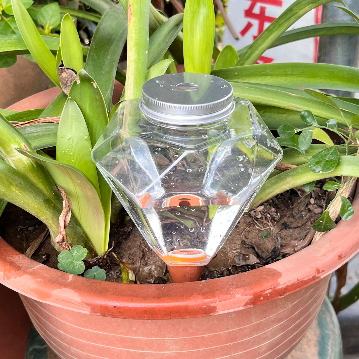 1pcs Cute Plastic Watering Mac - огляд і ціна Automatic Plant Waterer